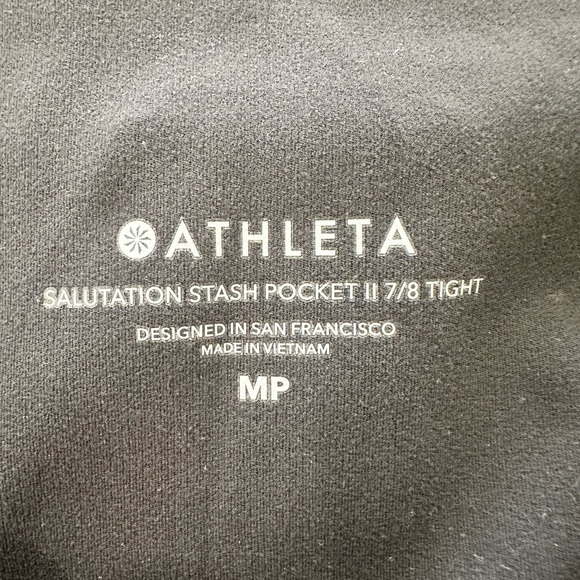 Athleta Salutation Stash Pocket ll 7/8 Tight-Size MP (Medium Petite)-Black - Picture 4 of 6